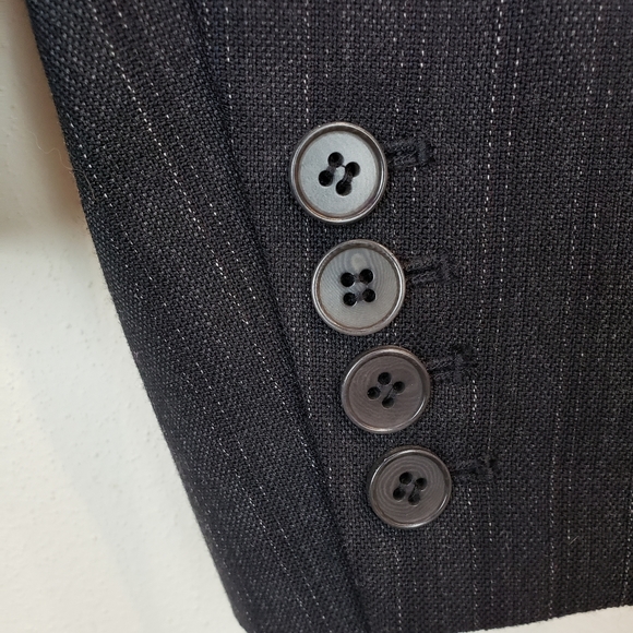 Theory Black Blazer - Picture 2 of 5